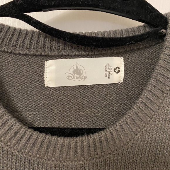 Mickey Mouse Knit - Picture 3 of 4